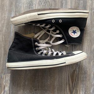 Converse Chuck Taylor Size 9